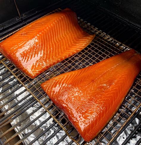 how to smoke salmon on a gas smoker